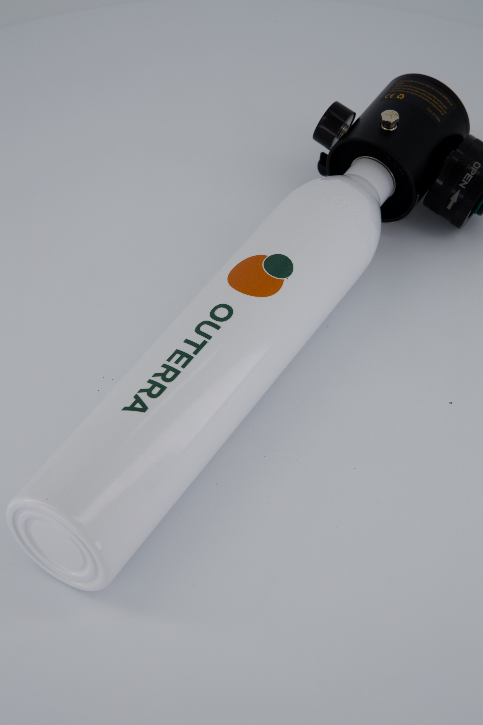 Outerra Hand Pump + Mini Scuba Tank 0.5L