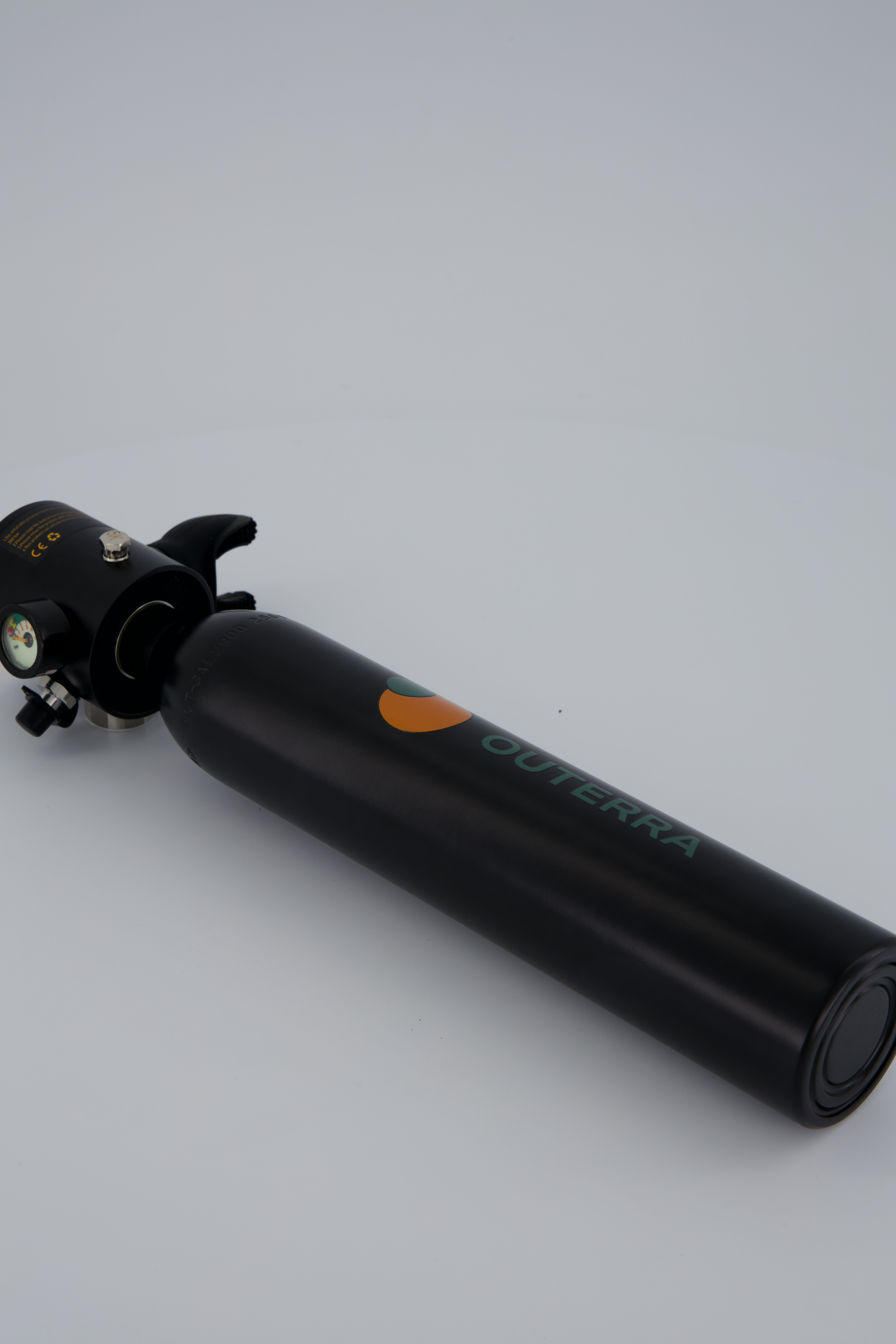 Outerra Hand Pump + Mini Scuba Tank 0.5L